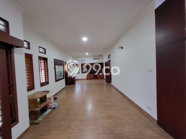 Rumah Elit Modern Tanpa Renovasi di Tanah Sareal Bogor Rumah Elit Modern Tanpa Renovasi di Tanah Sareal Bogor