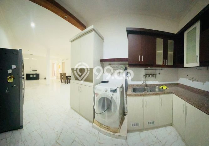 Rumah Luas Asri 4 KT Siap Pakai di Tanah Sareal Bogor Rumah Luas Asri 4 KT Siap Pakai di Tanah Sareal Bogor