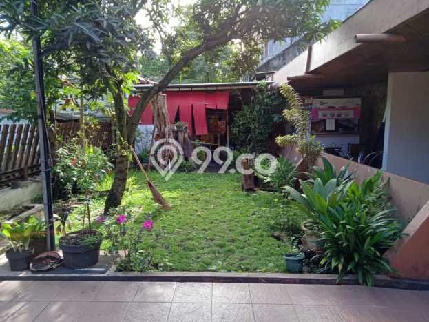 Ready to Use! Premium House LT 535m2 Desain Modern di Surapati Ready to Use! Premium House LT 535m2 Desain Modern di Surapati
