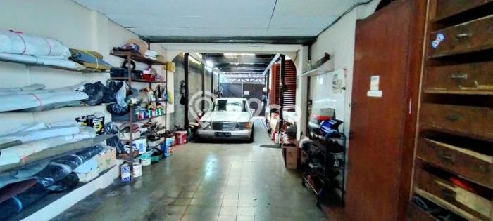 Dijual Rumah Mewah Elegan Dengan View Cantik di Riau, Bandung Dijual Rumah Mewah Elegan Dengan View Cantik di Riau, Bandung