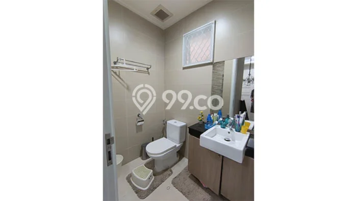 Hunian Mewah Siap Huni LT 100m2 di Kelapa Gading, Jakarta Utara Hunian Mewah Siap Huni LT 100m2 di Kelapa Gading, Jakarta Utara