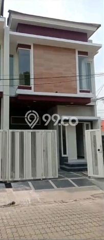 For Sale Rumah 2 Kamar Lokasi Ideal Nyaman dan Strategis di Rungkut For Sale Rumah 2 Kamar Lokasi Ideal Nyaman dan Strategis di Rungkut