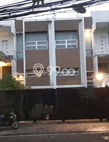 Rumah Nyaman 5 KT LB 600m2 Kondisi Bagus di Duren Tiga Rumah Nyaman 5 KT LB 600m2 Kondisi Bagus di Duren Tiga