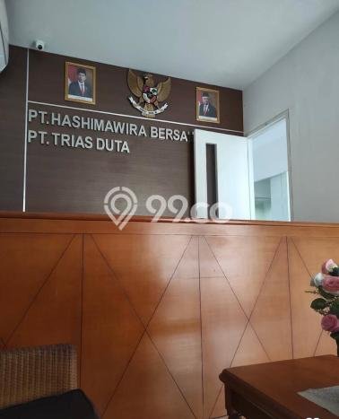 Komersial Bagus Dijual LB 350m2 Lokasi Strategis Jakarta Timur Area Cocok untuk Bisnis Komersial Bagus Dijual LB 350m2 Lokasi Strategis Jakarta Timur Area Cocok untuk Bisnis