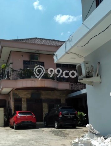 Dijual Rumah Premium dengan Fasilitas Sekitar Komplit di Matraman, Jakarta Timur Dijual Rumah Premium dengan Fasilitas Sekitar Komplit di Matraman, Jakarta Timur