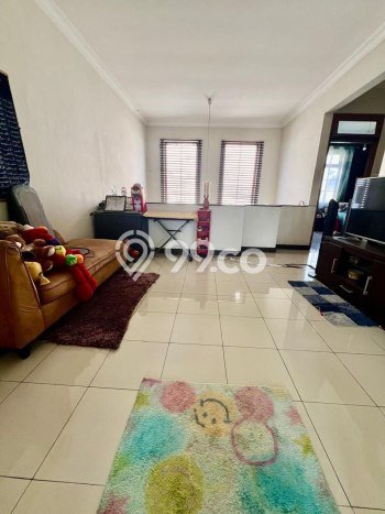Rumah Elit Modern Tanpa Renovasi di Jati Asih Bekasi Rumah Elit Modern Tanpa Renovasi di Jati Asih Bekasi