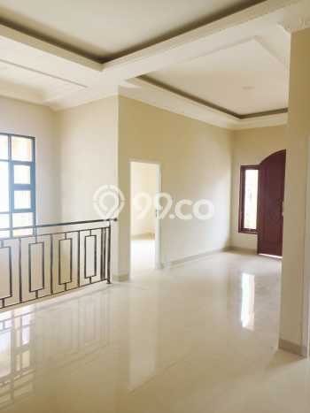 Hunian Elit LB 270m2 Siap Pakai Desain Elegan di Pekayon, Bekasi Hunian Elit LB 270m2 Siap Pakai Desain Elegan di Pekayon, Bekasi