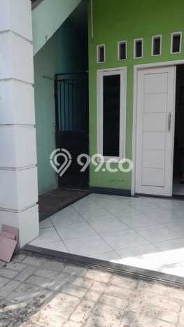 For Sale! Premium House LT 102m2 Desain Modern di Otista For Sale! Premium House LT 102m2 Desain Modern di Otista