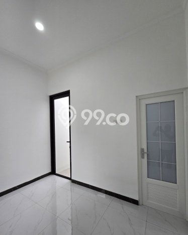 Rumah Strategis Modern Lb 70m2 di Cipayung, Depok Rumah Strategis Modern Lb 70m2 di Cipayung, Depok