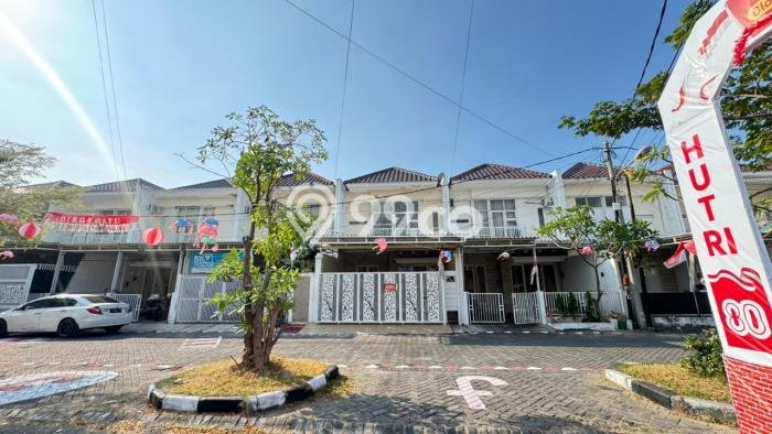 Jual Rumah Minimalis Bagus Punya 3 KT di Rungkut Surabaya SHM Jual Rumah Minimalis Bagus Punya 3 KT di Rungkut Surabaya SHM
