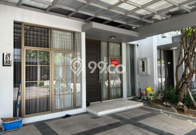 Jual Rumah Modern 3 KT di Surabaya Kota, Surabaya Jual Rumah Modern 3 KT di Surabaya Kota, Surabaya