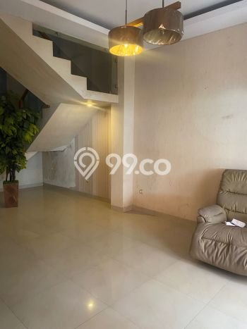 Rumah Elit LB 240m2 Siap Pakai Desain Elegan di Pondok Indah, Jakarta Selatan Rumah Elit LB 240m2 Siap Pakai Desain Elegan di Pondok Indah, Jakarta Selatan