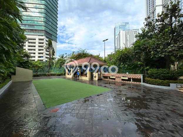 Apartemen Disewakan 3 Kamar Murah Siap Huni di Jakarta Selatan, Luas 100m2 Apartemen Disewakan 3 Kamar Murah Siap Huni di Jakarta Selatan, Luas 100m2
