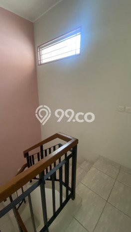 For Sale Rumah 3 Kamar Lokasi Strategis Nyaman dan Strategis di BSD For Sale Rumah 3 Kamar Lokasi Strategis Nyaman dan Strategis di BSD