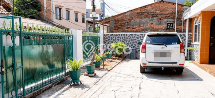 Jual Rumah Mewah Megah Dengan View Eksklusif di Mampang, Jakarta Selatan Jual Rumah Mewah Megah Dengan View Eksklusif di Mampang, Jakarta Selatan