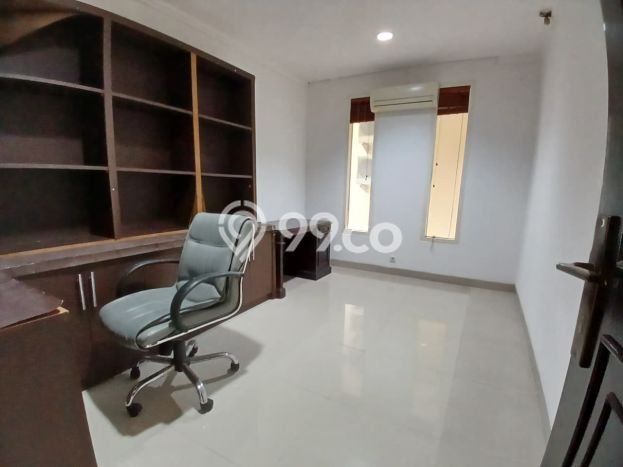 Rumah Luxury Modern Tanpa Renovasi di Kemang Jakarta Selatan Rumah Luxury Modern Tanpa Renovasi di Kemang Jakarta Selatan