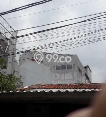 Siap Huni Rumah Mewah 7 Kamar di Pasar Minggu Dekat ke Mana Pun Siap Huni Rumah Mewah 7 Kamar di Pasar Minggu Dekat ke Mana Pun