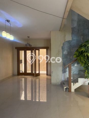 Rumah Elit LB 240m2 Siap Pakai Desain Elegan di Pondok Indah, Jakarta Selatan Rumah Elit LB 240m2 Siap Pakai Desain Elegan di Pondok Indah, Jakarta Selatan