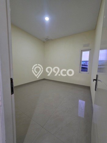 Dijual Cepat Rumah Bagus Siap Huni LB 125m2 di Cipondoh, Tangerang Dijual Cepat Rumah Bagus Siap Huni LB 125m2 di Cipondoh, Tangerang