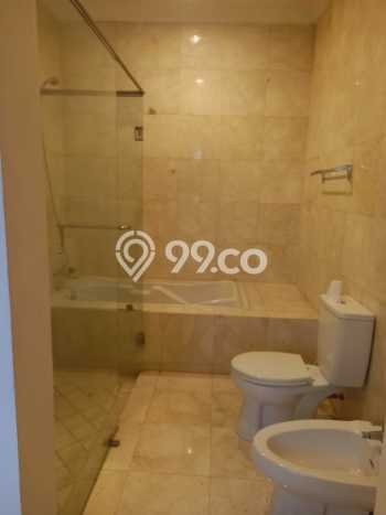 Rumah sewa siap huni 4 KT di Kemang, Jakarta Selatan Rumah sewa siap huni 4 KT di Kemang, Jakarta Selatan