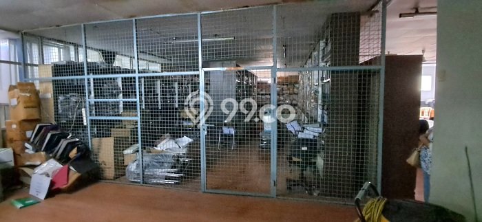 Unit Gudang Dijual di Jakarta Barat LT 5060m2 & LB 4474m2 Unit Gudang Dijual di Jakarta Barat LT 5060m2 & LB 4474m2