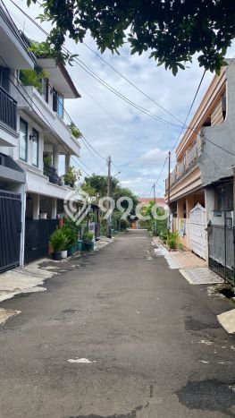 Jual Rumah Strategis Bagus Punya 3 KT di Pamulang Tangerang Selatan SHM Jual Rumah Strategis Bagus Punya 3 KT di Pamulang Tangerang Selatan SHM