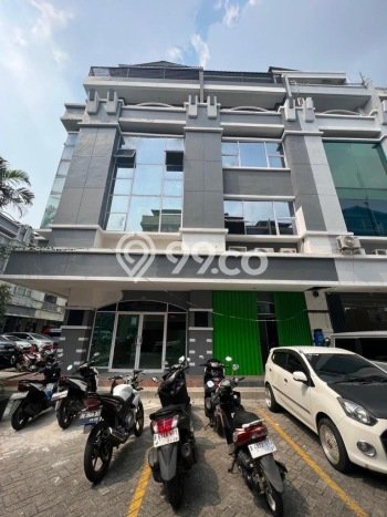 Ruko Bagus Dijual LB 450m2 Lokasi Strategis Jakarta Selatan Area Cocok untuk Bisnis Ruko Bagus Dijual LB 450m2 Lokasi Strategis Jakarta Selatan Area Cocok untuk Bisnis
