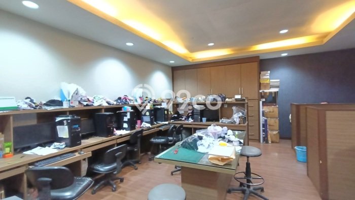 Unit Gudang Dijual di Jakarta Barat LT 5060m2 & LB 4474m2 Unit Gudang Dijual di Jakarta Barat LT 5060m2 & LB 4474m2