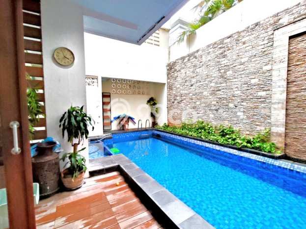 Dijual Hunian Mewah dengan Fasilitas Sekitar Lengkap di Menteng, Jakarta Pusat Dijual Hunian Mewah dengan Fasilitas Sekitar Lengkap di Menteng, Jakarta Pusat
