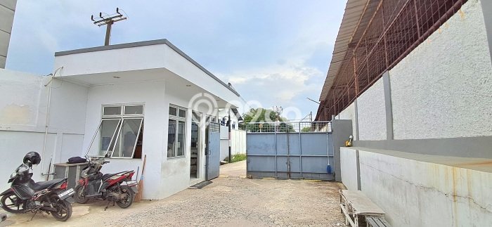 Unit Gudang Dijual di Jakarta Barat LT 5060m2 & LB 4474m2 Unit Gudang Dijual di Jakarta Barat LT 5060m2 & LB 4474m2