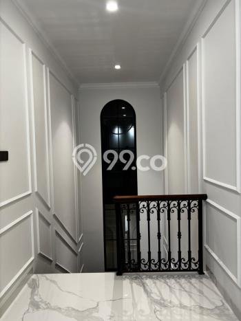 Rumah Luxury Modern Siap Huni di Pondok Kelapa Jakarta Timur Rumah Luxury Modern Siap Huni di Pondok Kelapa Jakarta Timur