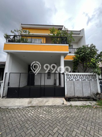 Dijual Rumah 5 Kamar Lokasi Ideal Nyaman dan Strategis di Cipondoh Dijual Rumah 5 Kamar Lokasi Ideal Nyaman dan Strategis di Cipondoh