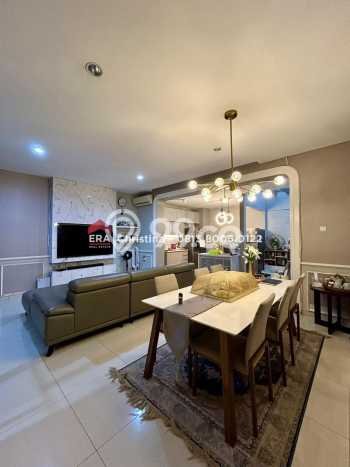 Rumah Elit Modern Siap Huni di Lebak Bulus Jakarta Selatan Rumah Elit Modern Siap Huni di Lebak Bulus Jakarta Selatan