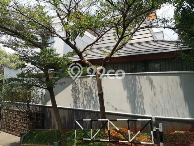 Ready to Use! Luxury House LT 203m2 Desain Elegan di Pondok Indah Ready to Use! Luxury House LT 203m2 Desain Elegan di Pondok Indah