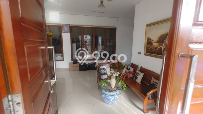 Dijual Rumah Premium dengan Fasilitas Sekitar Komplit di BSD, Tangerang Selatan Dijual Rumah Premium dengan Fasilitas Sekitar Komplit di BSD, Tangerang Selatan