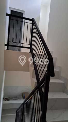 For Sale Hunian Rumah Nyaman 2 KT di BSD Nusaloka, Tangerang For Sale Hunian Rumah Nyaman 2 KT di BSD Nusaloka, Tangerang