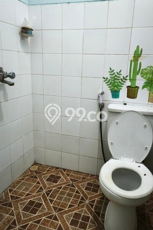Sewa Rumah Murah di BSD Nusaloka Tangerang Punya 2 Kamar Tidur Sewa Rumah Murah di BSD Nusaloka Tangerang Punya 2 Kamar Tidur
