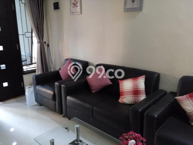 Jual Rumah Favorit Siap Huni LB 230m2 di Duren Sawit, Jakarta Timur Jual Rumah Favorit Siap Huni LB 230m2 di Duren Sawit, Jakarta Timur