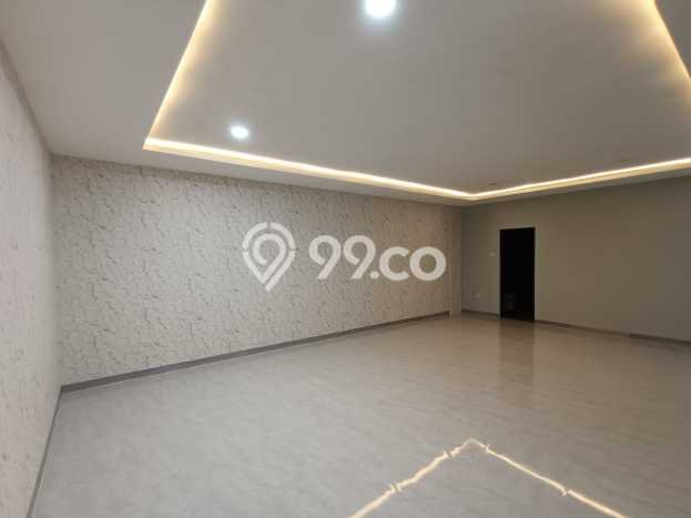 Rumah Eksklusif Siap Huni LT 202m2 di Kelapa Gading, Jakarta Utara Rumah Eksklusif Siap Huni LT 202m2 di Kelapa Gading, Jakarta Utara