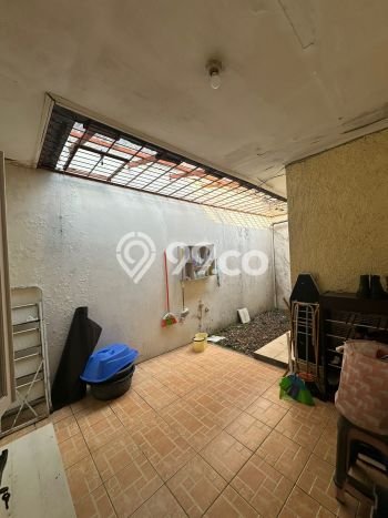 Rumah Modern 4 KT di Setiabudi Bandung Full Furnished Rumah Modern 4 KT di Setiabudi Bandung Full Furnished