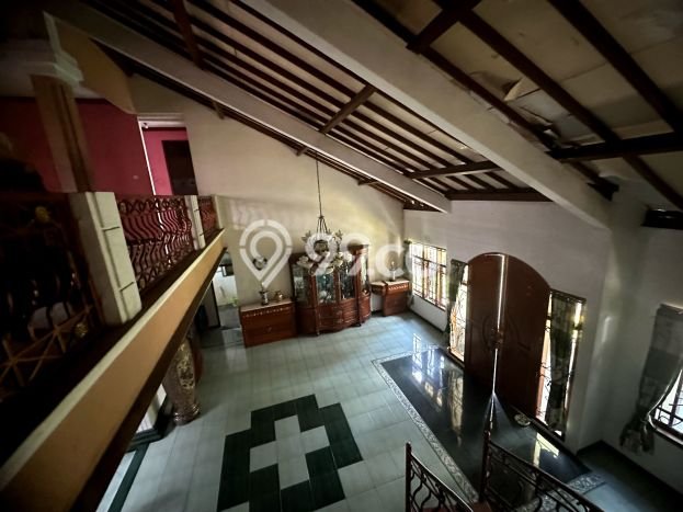 Rumah Elit Modern Tanpa Renovasi di Turangga Bandung Rumah Elit Modern Tanpa Renovasi di Turangga Bandung