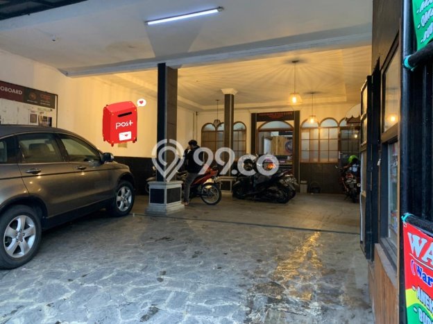 For Sale! Premium House LT 250m2 Desain Elegan di Surapati For Sale! Premium House LT 250m2 Desain Elegan di Surapati