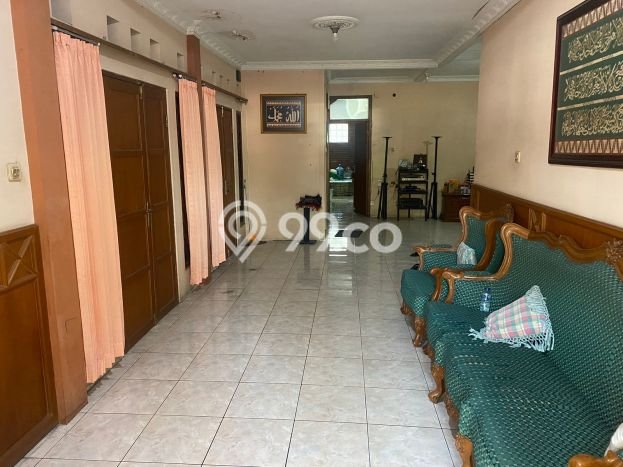 Kost Dijual Lokasi Antapani, Bandung, Spesifikasi 23 Kamar Tidur dan Luas 394m2 Kost Dijual Lokasi Antapani, Bandung, Spesifikasi 23 Kamar Tidur dan Luas 394m2