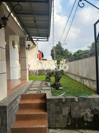 Rumah Modern 4 KT di Setiabudi Bandung Full Furnished Rumah Modern 4 KT di Setiabudi Bandung Full Furnished