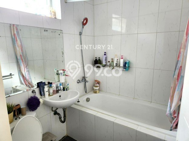 Dijual Rumah Mewah Megah Dengan View Cantik di Bintaro, Tangerang Selatan Dijual Rumah Mewah Megah Dengan View Cantik di Bintaro, Tangerang Selatan