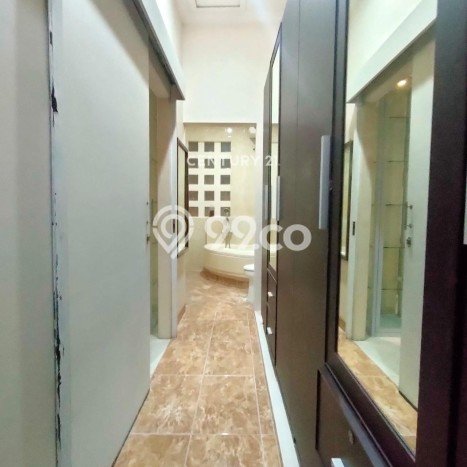 Rumah Kontrakan Tangerang Selatan LT 220m2 LB 380m2 Area Bintaro Rumah Kontrakan Tangerang Selatan LT 220m2 LB 380m2 Area Bintaro