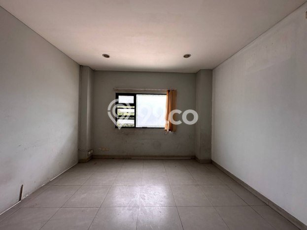 Kantor paling strategis disewakan di Kebayoran Baru Jakarta Selatan Kantor paling strategis disewakan di Kebayoran Baru Jakarta Selatan