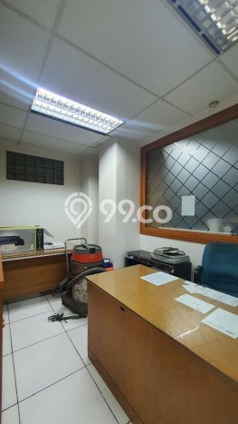 Area Ramai! Kantor Dijual di Menteng untuk Bisnis Luas Bangunan 2595m2 Area Ramai! Kantor Dijual di Menteng untuk Bisnis Luas Bangunan 2595m2