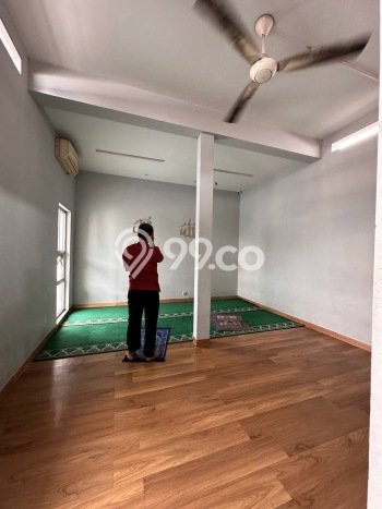 Komersial Favorit Dijual di Matraman Jakarta Timur Kawasan Pusat Bisnis Komersial Favorit Dijual di Matraman Jakarta Timur Kawasan Pusat Bisnis