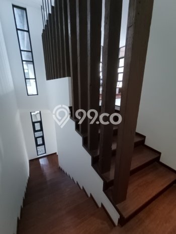 Best Deal Hunian Premium Ideal dan Luas di Menteng, Jakarta Pusat Best Deal Hunian Premium Ideal dan Luas di Menteng, Jakarta Pusat